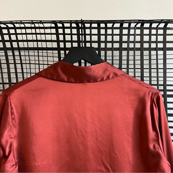 Reformation sky relaxed silk button down top - Picture 7 of 10